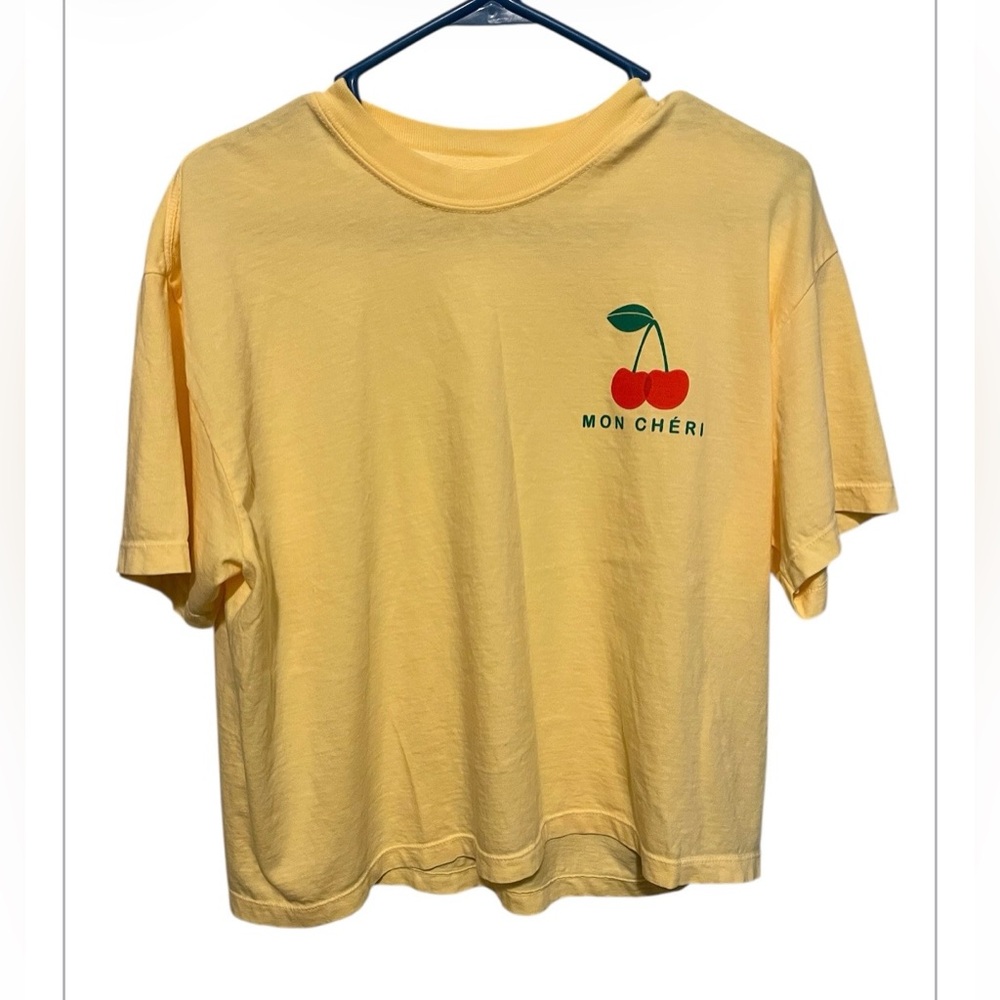 ASCOT & HART HANDPRINTED RED CHERI GRAPHIC TEE